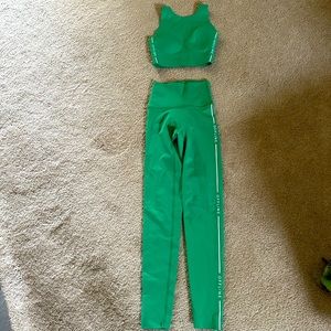 Offline by aerie workout set; leggings and bra